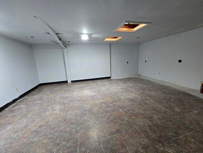 Foto del edificio - 4720 Deans Bridge Rd