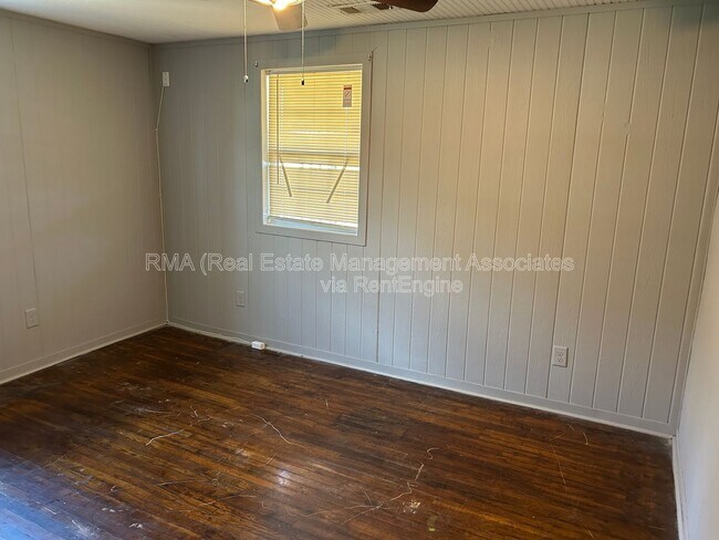 Foto del edificio - 740 E Chappell St