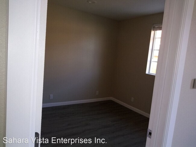 Foto del edificio - 1 br, 1 bath House - 1623 Kensington Ave.