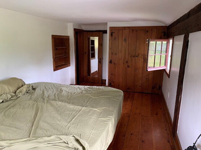 Foto del edificio - 163 W Front St