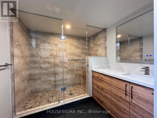Building Photo - 9-B9 Delevan Ct