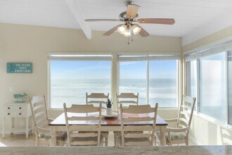 Building Photo - 1620 Seacoast Dr