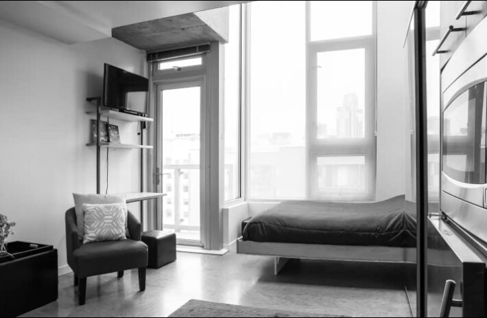studio in soma - 766 Harrison St