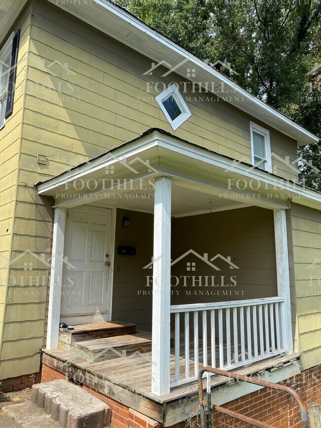 Building Photo - 110 N Prevost St