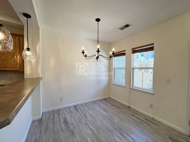 Building Photo - 17936 E 104th Way