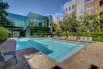 Building Photo - 62 E Serene Ave