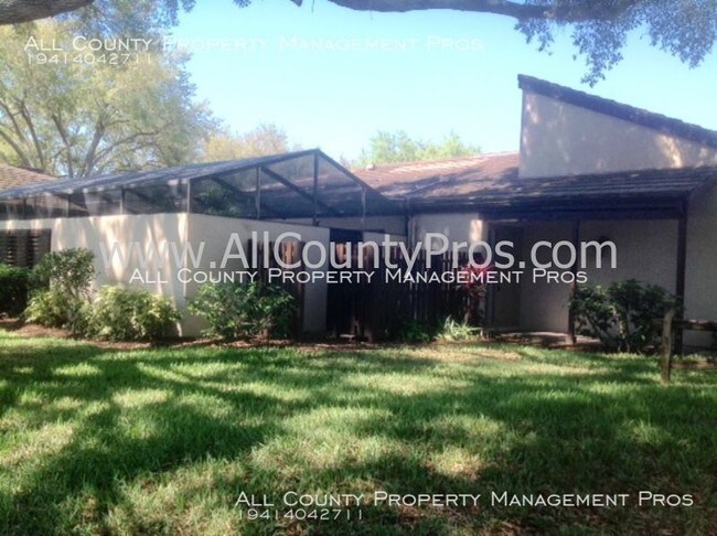 Building Photo - 3745 Glen Oaks Manor Dr