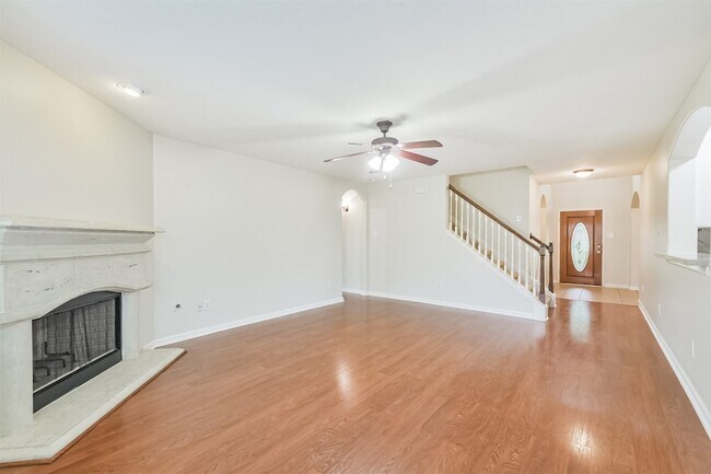 Foto del edificio - 21903 Whispering Daisy Ct