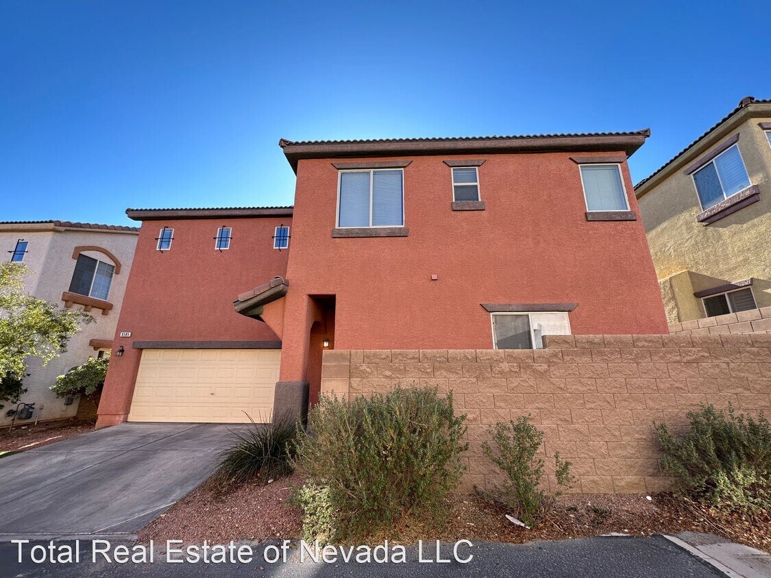 Foto principal - 4 br, 2.5 bath House - 8585 Peaceful Dream...