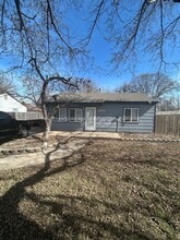 Building Photo - 200 S Lamar Ave