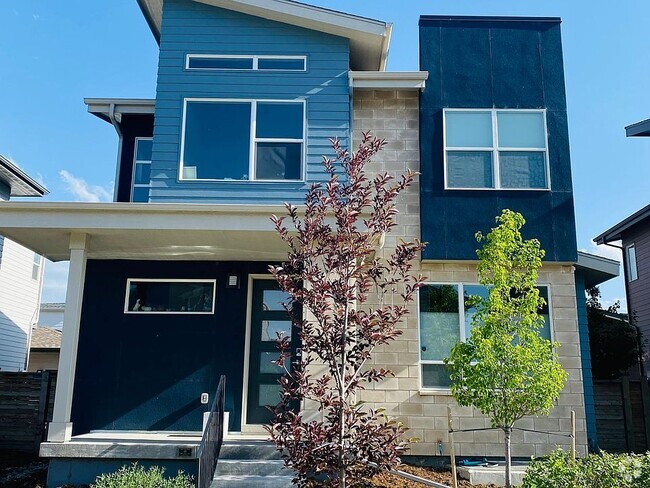 Building Photo - 9416 E 59th Ave