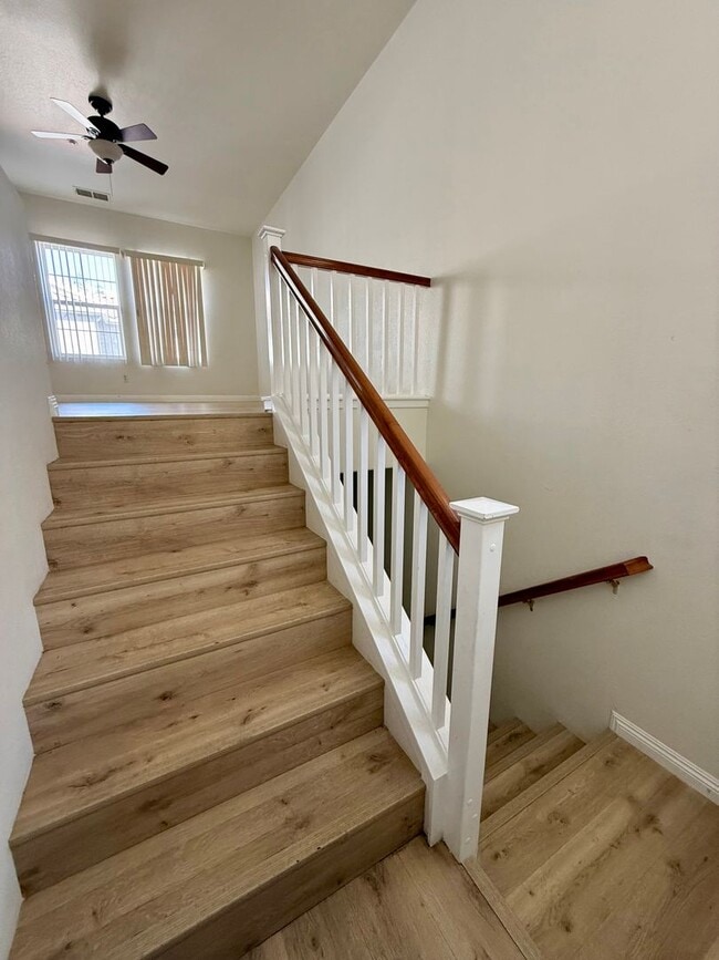 Foto del edificio - Beautiful 2 bed 2 bath Rancho Cucamonga Condo