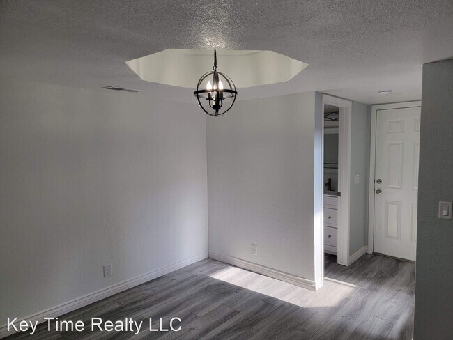 Foto del edificio - 3 br, 2.5 bath House - 1446 Lause Rd.