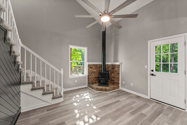 Foto del edificio - 6344 Olde Towne Dr