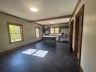 Building Photo - 2121 Sawmill Rd