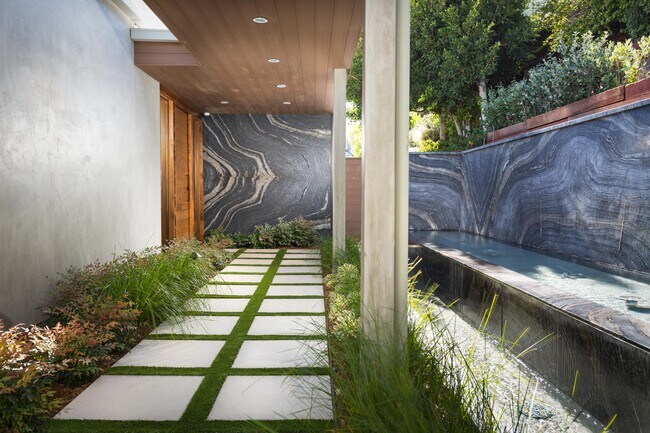 Foto del edificio - 1439 Devlin Dr