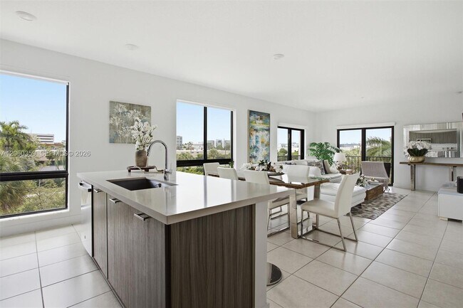 Foto del edificio - 8363 NW 41st St