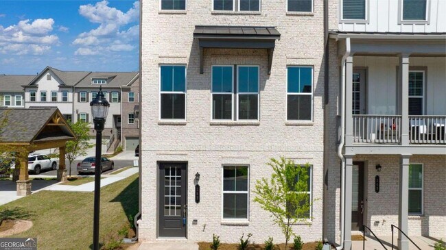 Building Photo - 345 Overture Ct SE