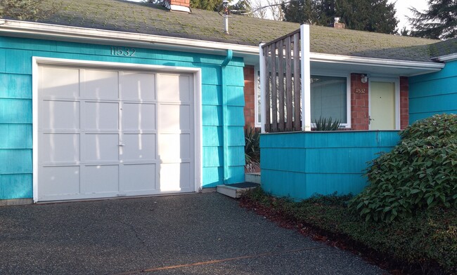 Building Photo - 11532 4th Ave NW