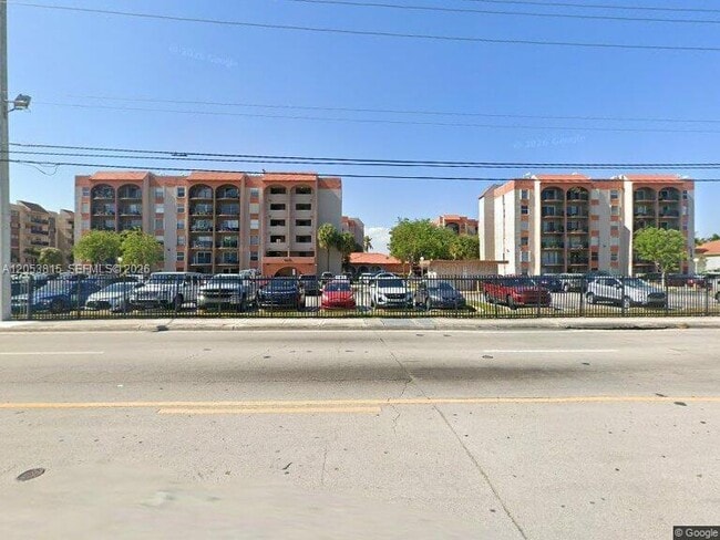 Foto del edificio - 5201 NW 7th St