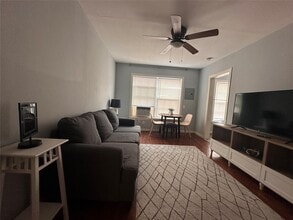 Building Photo - 4302 Polk St