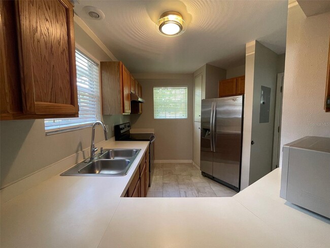 Kitchen. - 618 Broadway