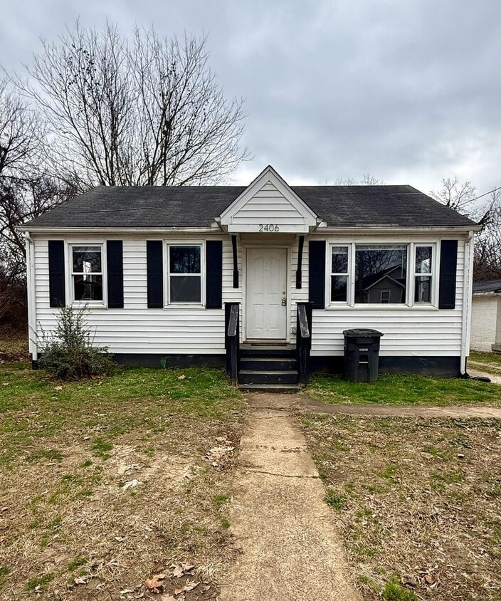 Charming 2 bedroom house in East Knox! - Charming 2 bedroom house in East Knox!