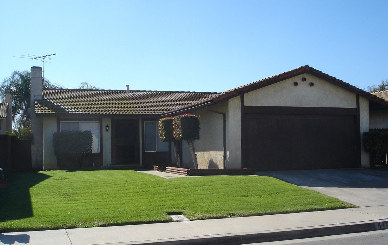 Primary Photo - 4413 Lavender Ct