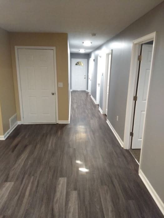 Building Photo - 329 Villa Dr