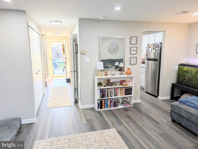 Foto del edificio - 14491 Black Horse Ct