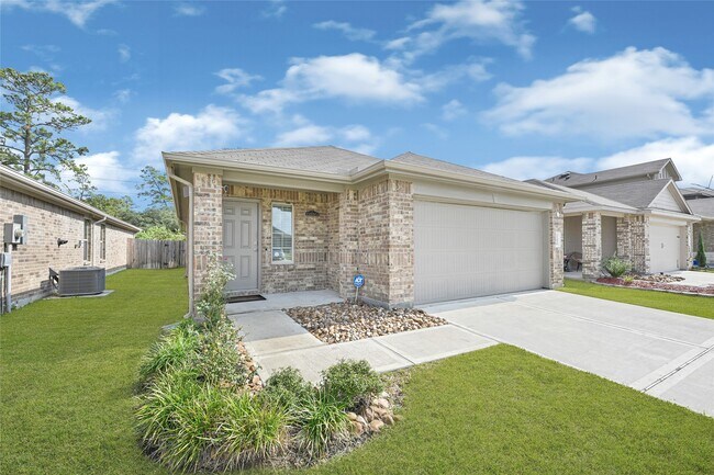 Foto del edificio - 22438 Forest Gorge Ln