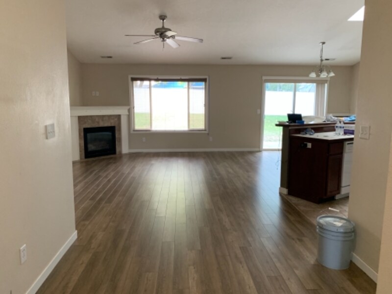 Foto del edificio - 5203 Paddington Ln