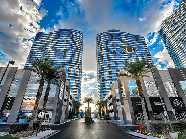 Foto del edificio - 2bd/2ba Condo - Modern High-Rise Living in the Heart of the Las Vegas Strip