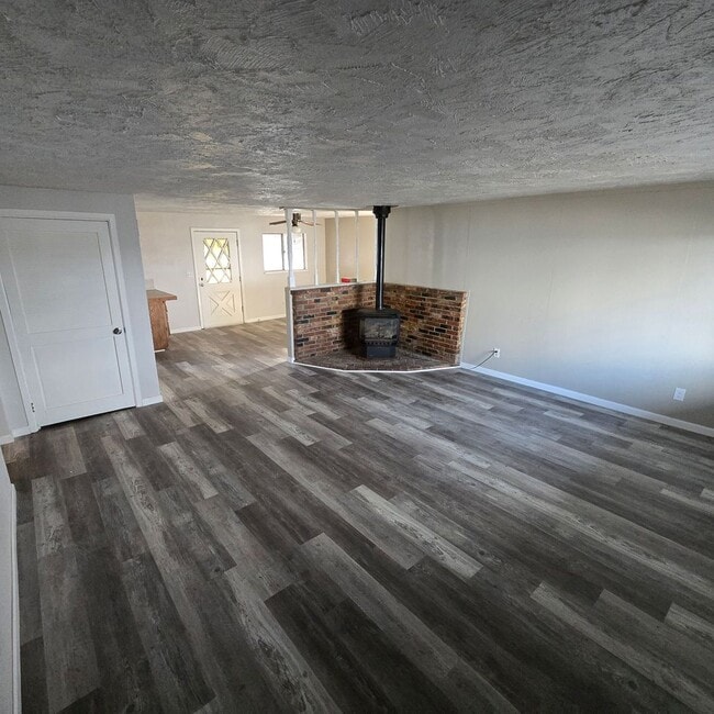 Building Photo - 3521 Lindberg St