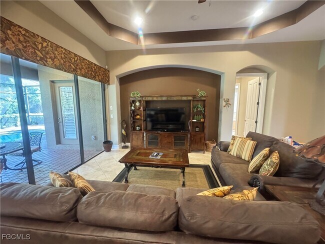 Foto del edificio - 11848 Rosalinda Ct