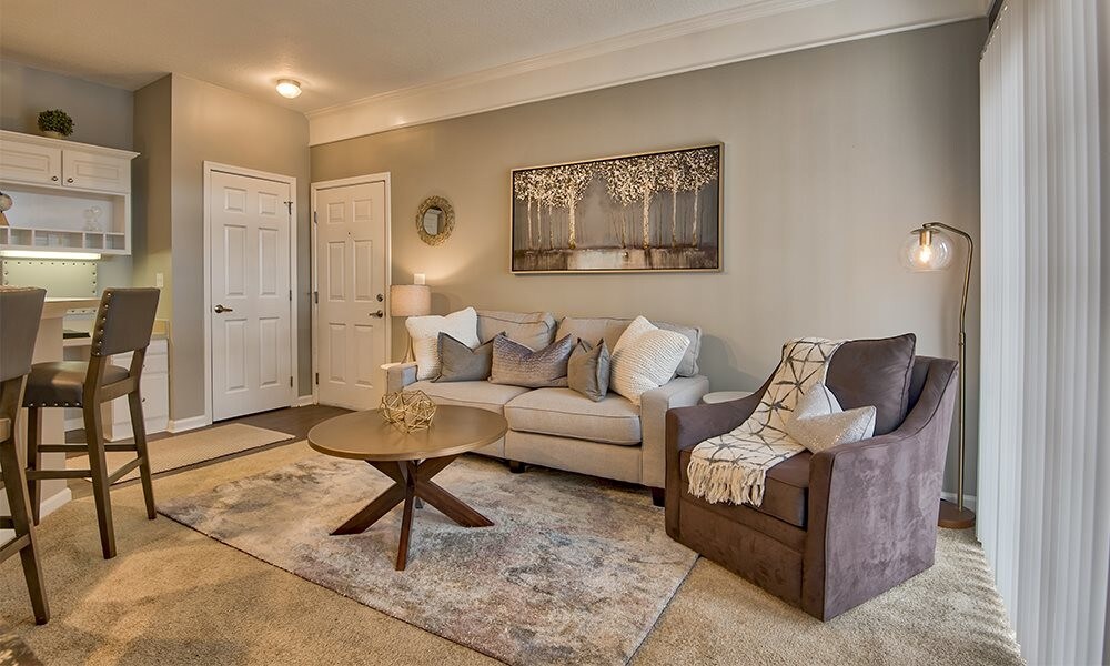 Chelsea Place Apartments & Townhomes – photo 2