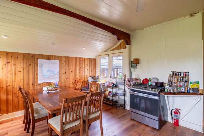 Building Photo - 398 Ohai St Building Photo - 398 Ohai St