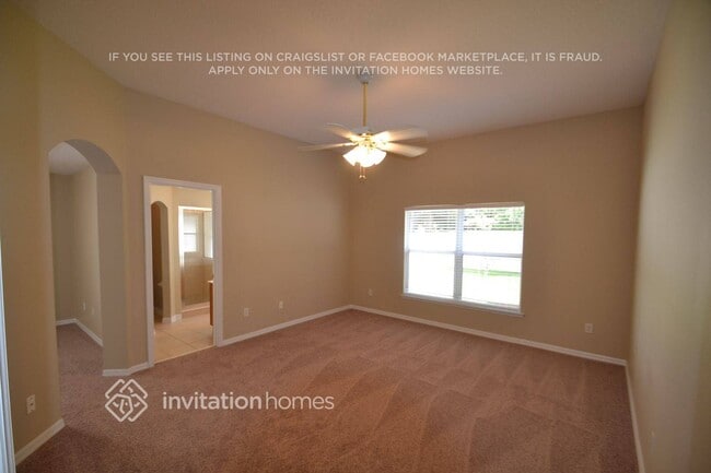 Building Photo - 2055 Golden Ivy Way