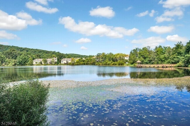 Foto del edificio - 16 Lagoon Way