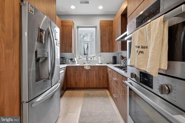 Foto del edificio - 151 N 2nd St