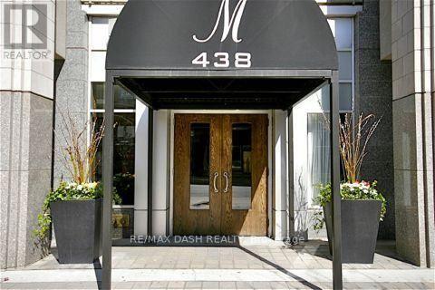 Photo du bâtiment - 438-1438 Richmond St W