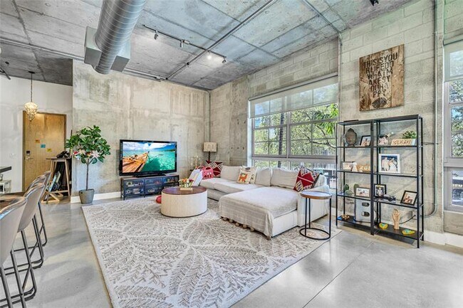Foto del edificio - 434 NW 1st Ave
