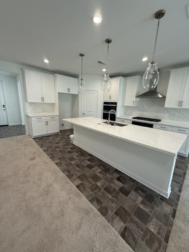 Building Photo - 2025 New - Fully landscaped for entertainment w/gardener included.  Solar included.