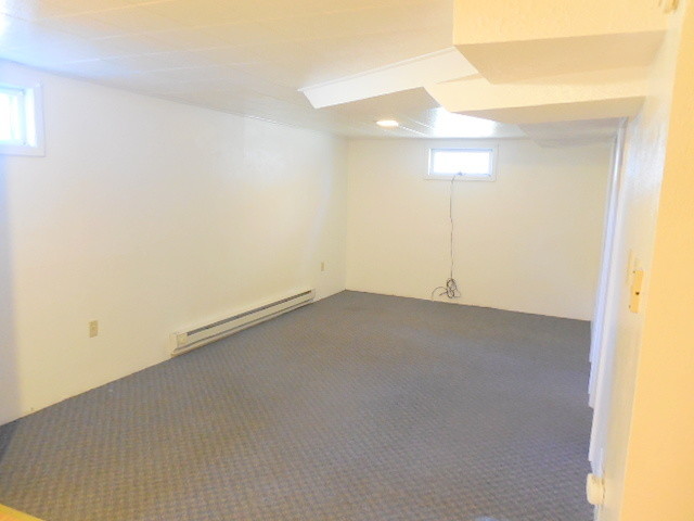 Building Photo - 1029 Miles Ave
