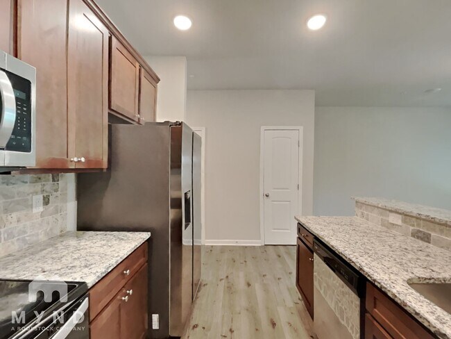 Foto del edificio - 8370 Douglass Trail