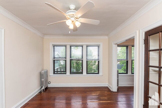 Foto del edificio - 4640 N Paulina St