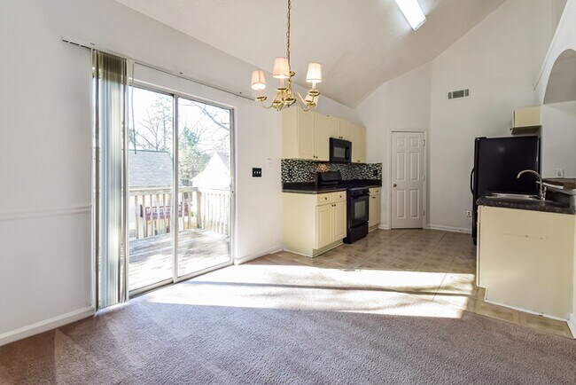Foto del edificio - 4203 Wesley Hall Ln