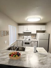 Building Photo - 343 Autumn Dr