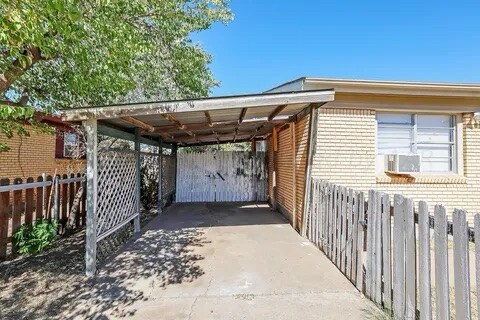 Foto del edificio - 4311 SE 16th Ave