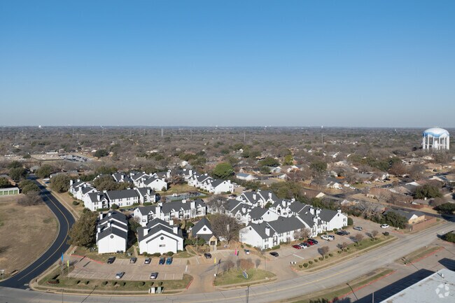 Contexto - 3001 Crystal Springs